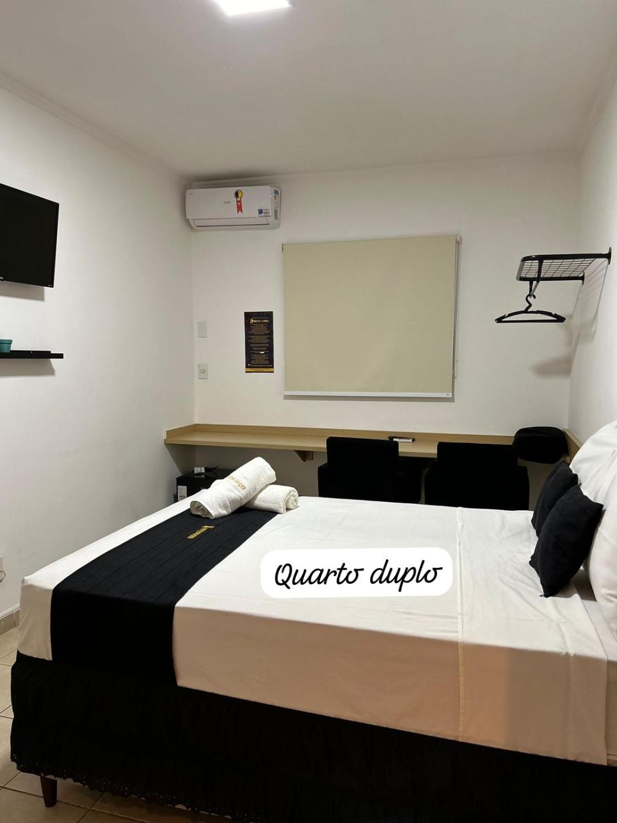 Hotel Rocha - *